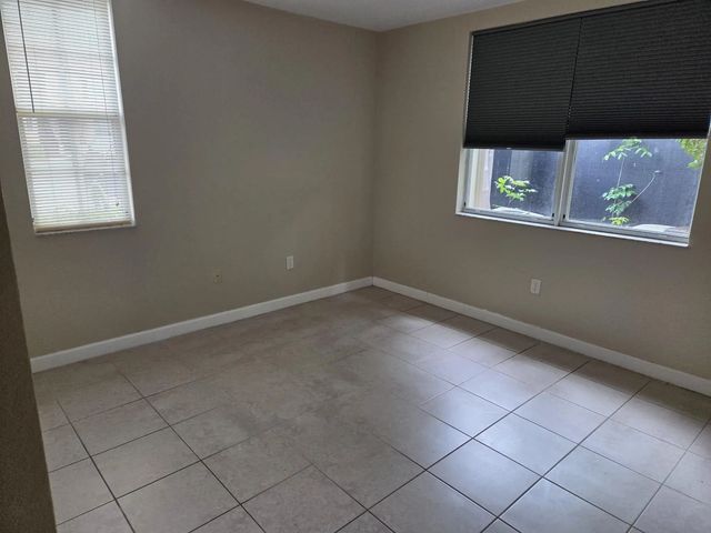 5 of 21 - 1575 Ne 33 Avenue #101, Homestead, FL