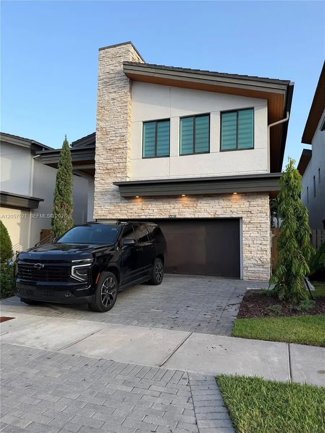10218 Nw 76th Terrace, Doral