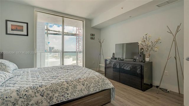 5 of 42 - N/A, Miami, FL