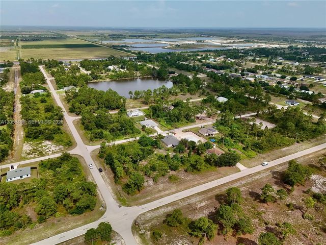 3 of 25 - 1041 Columbus Boulevard, Lehigh Acres, FL