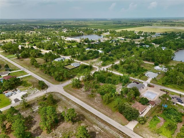 5 of 25 - 1041 Columbus Boulevard, Lehigh Acres, FL