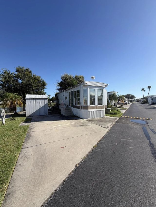 2 of 17 - 7950 Hwy 78 #184, Okeechobee, FL