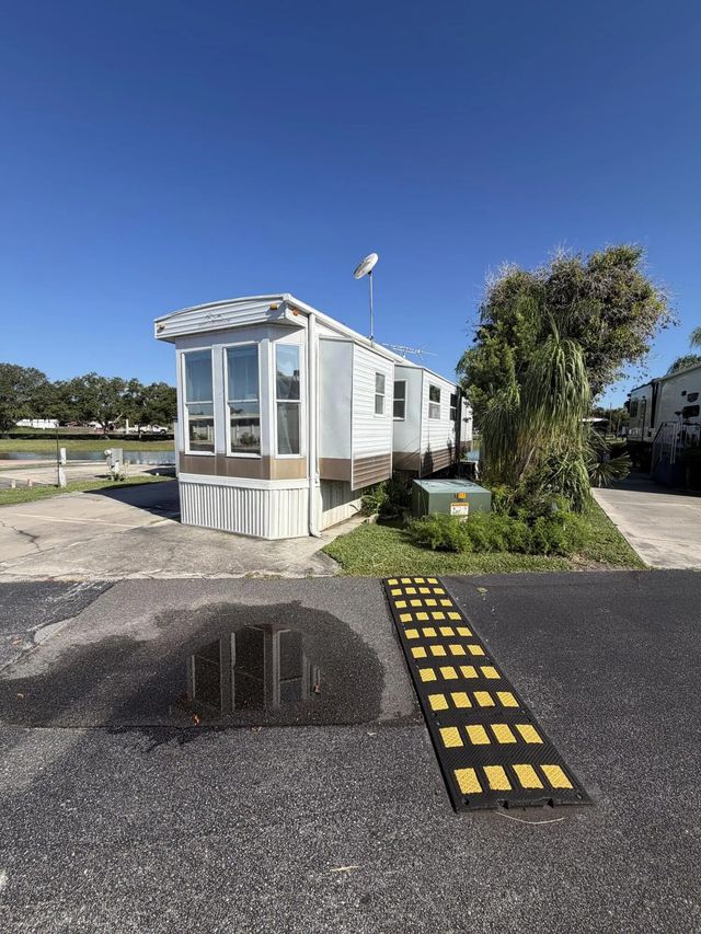 3 of 17 - 7950 Hwy 78 #184, Okeechobee, FL