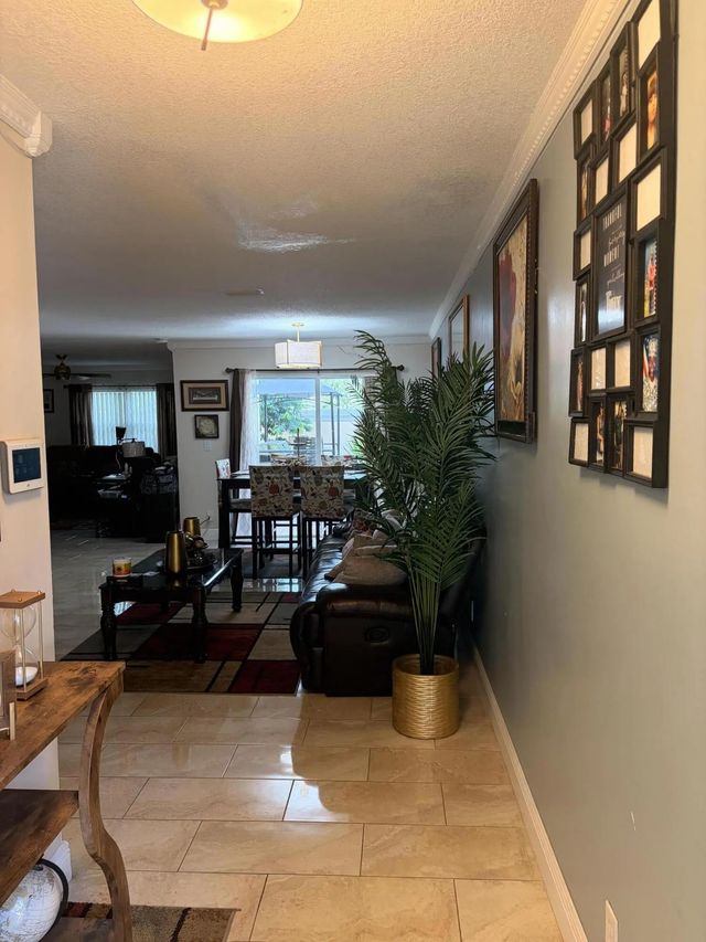 3 of 14 - 3357 Commodore Court, West Palm Beach, FL