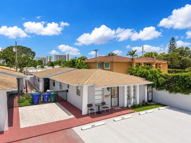 3231 Sw 25th Street, Miami
