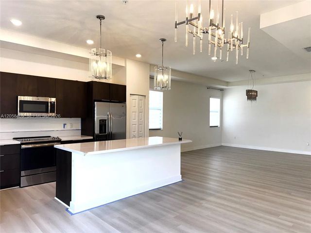 4 of 22 - 10455 Nw 82nd Street #35, Doral, FL