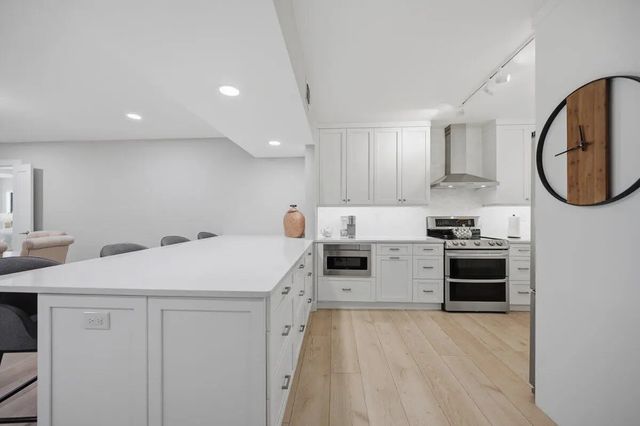 3 of 36 - 300 N Highway A1a #206n, Jupiter, FL