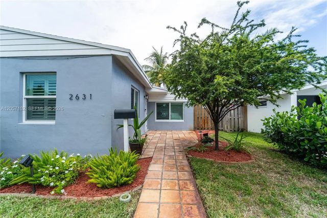 2631 Thomas Street, Hollywood