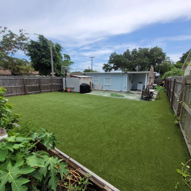 4 of 36 - 208 Edmund Street, Jupiter, FL