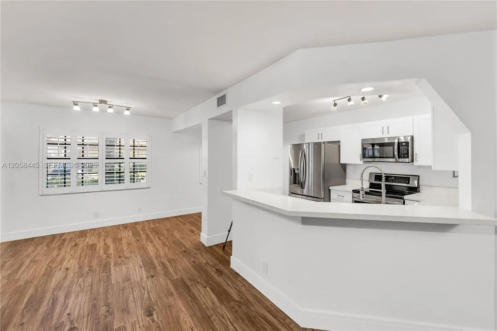 9005 W Sunrise Boulevard #9005, Plantation