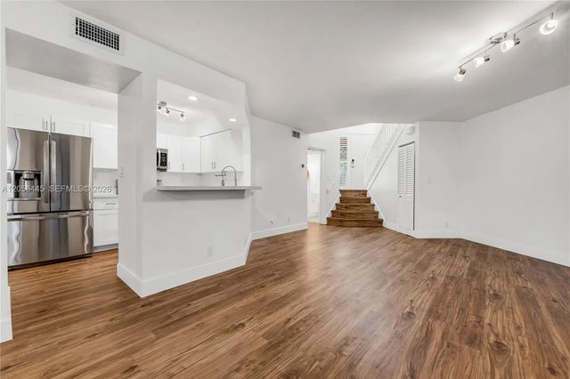 4 of 35 - 9005 W Sunrise Boulevard #9005, Plantation, FL