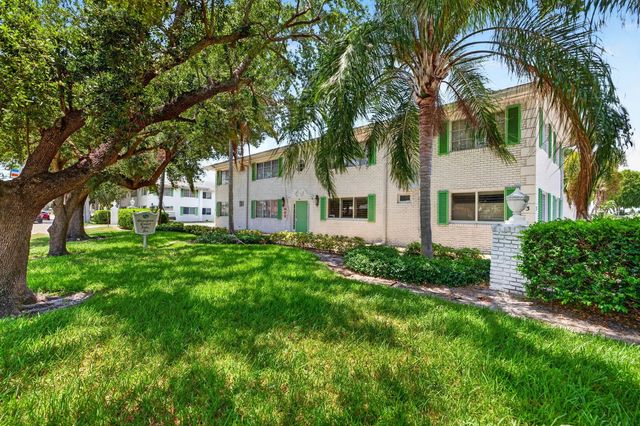 2 of 36 - 1821 Ne 62nd Street #312, Fort Lauderdale, FL