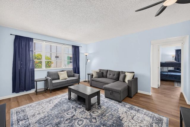 4 of 36 - 1821 Ne 62nd Street #312, Fort Lauderdale, FL
