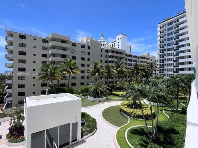 5 of 82 - 100 Lincoln Road #542, Miami Beach, FL