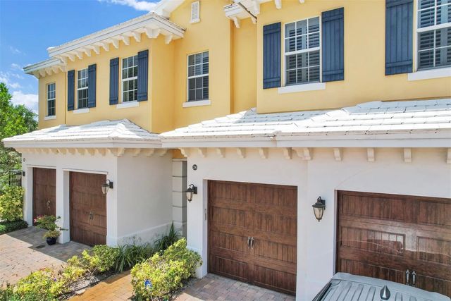 2 of 62 - 206 Mariner Court, North Palm Beach, FL