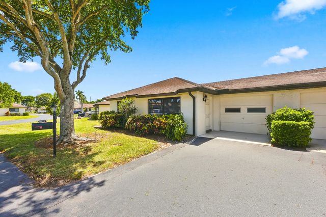 4863 Dovewood Terrace, Boynton Beach