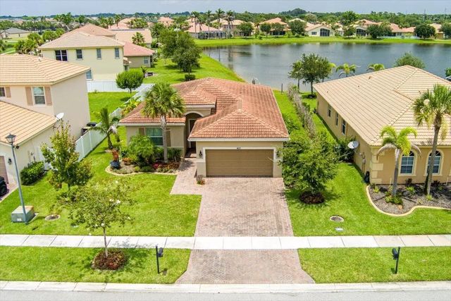 5 of 19 - 4111 Worlington Terrace, Fort Pierce, FL