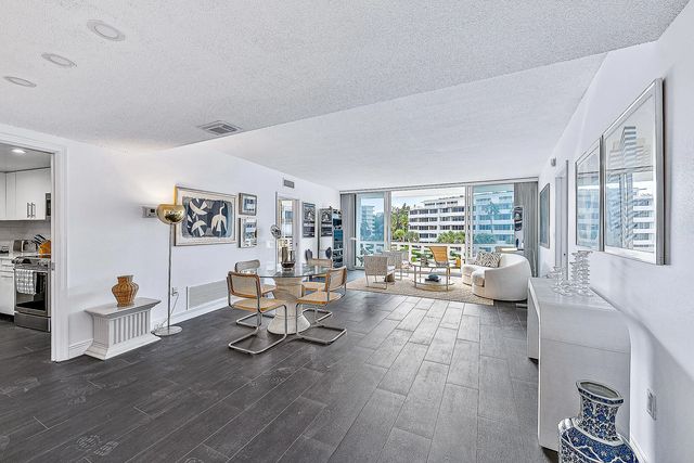 3 of 17 - 2760 S Ocean Boulevard #310, Palm Beach, FL