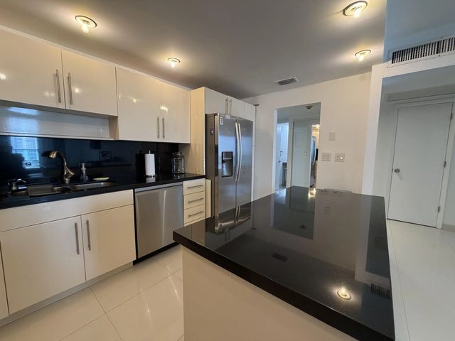 3 of 33 - 19390 Collins Avenue #1603, Sunny Isles Beach, FL