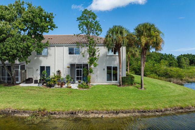 3 of 32 - 4859 Nw 58th Manor, Coconut Creek, FL