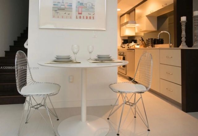 4 of 22 - 2130 Park Avenue #6, Miami Beach, FL