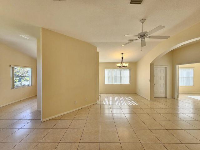 5 of 31 - 12827 Hampton Lakes Circle, Boynton Beach, FL
