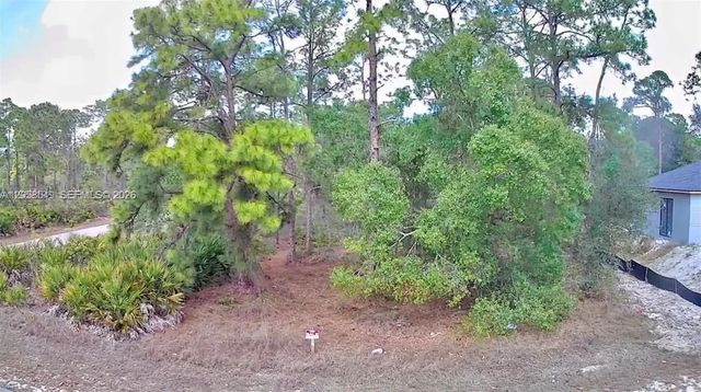 2 of 9 - 901 E 17th Street, Lehigh Acres, FL