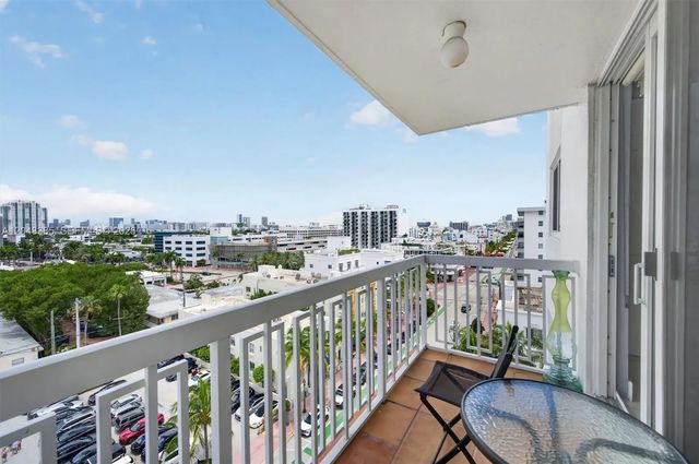 4 of 19 - 401 Ocean Drive #1001, Miami Beach, FL