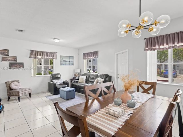 4 of 48 - 1651 Se 31st Court, Homestead, FL