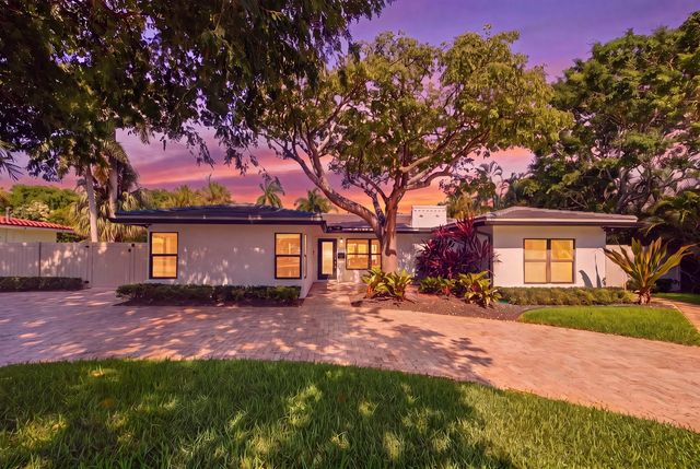 3 of 42 - 1619 Bayview Drive, Fort Lauderdale, FL