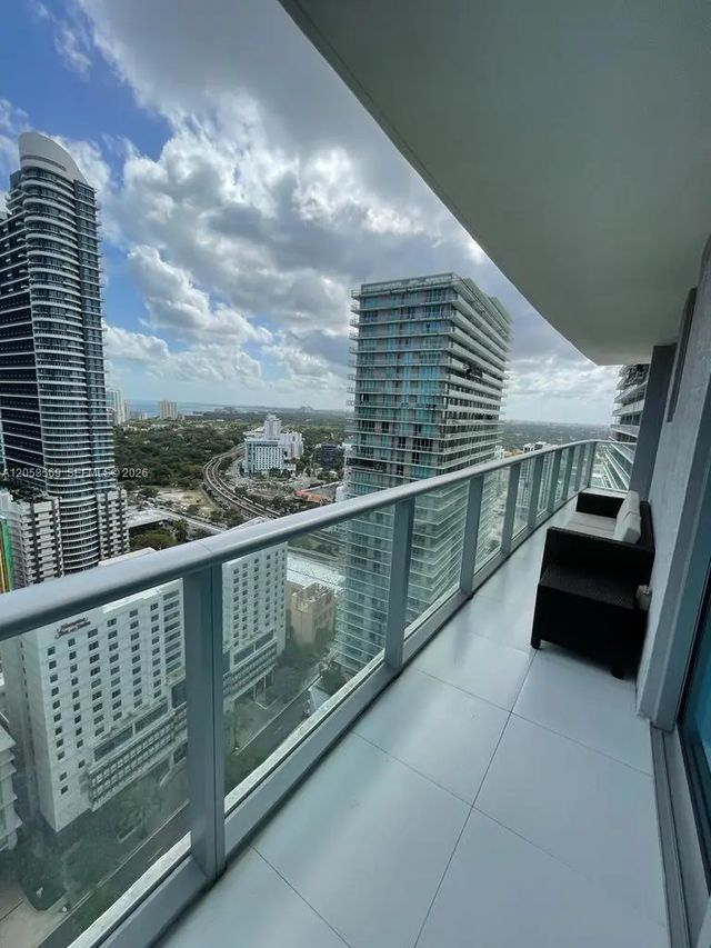 5 of 40 - 1100 S Miami Avenue #2904, Miami, FL