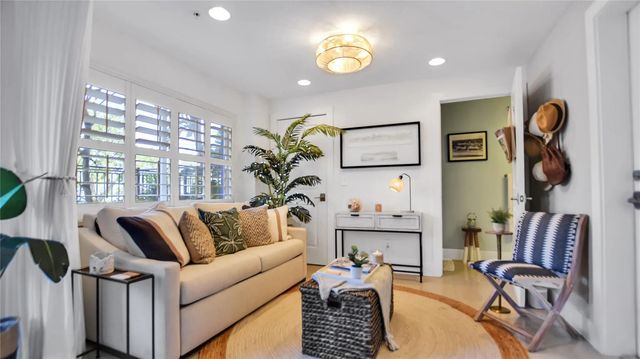 5 of 42 - 816 Ne 7th Street, Fort Lauderdale, FL