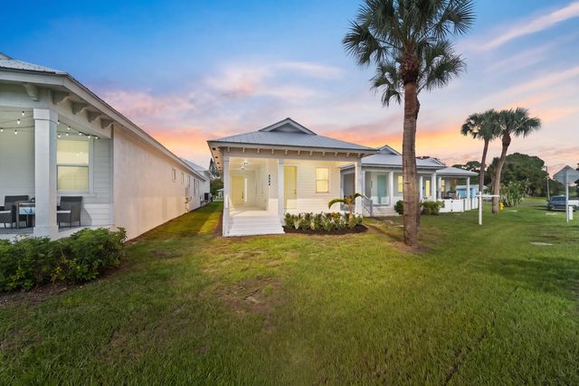 4984 Se Railway Avenue, Stuart