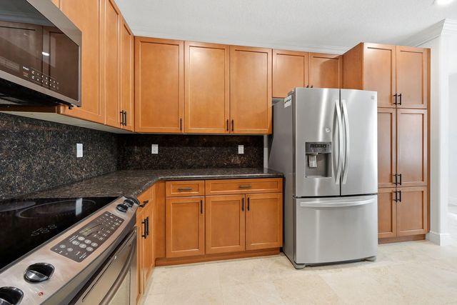 5 of 34 - 1812 Ne 26th Avenue, Fort Lauderdale, FL
