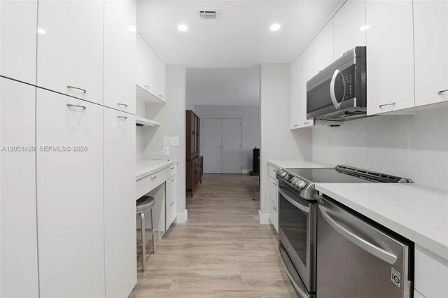 5 of 20 - 90 Edgewater Drive #225, Coral Gables, FL