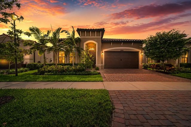 8098 Liberty Way, Parkland