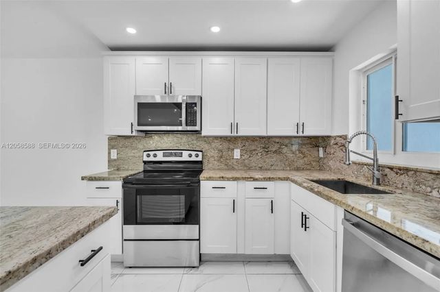 5 of 42 - 19131 Nw 33rd Court, Miami Gardens, FL