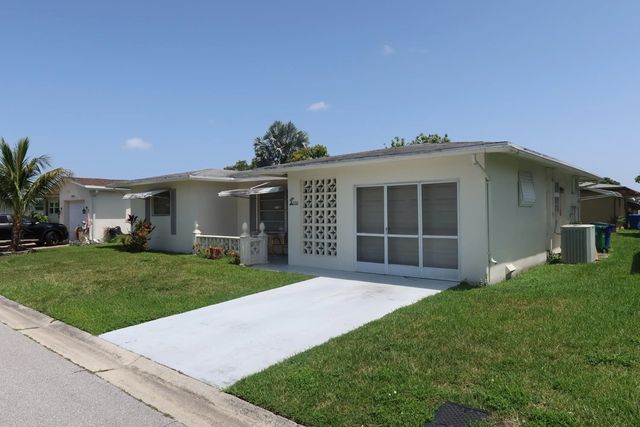 4 of 7 - 6920 Nw 17th Street, Margate, FL