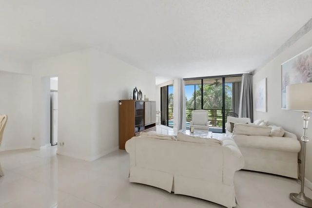 5 of 70 - 7400 Radice Court #202, Lauderhill, FL