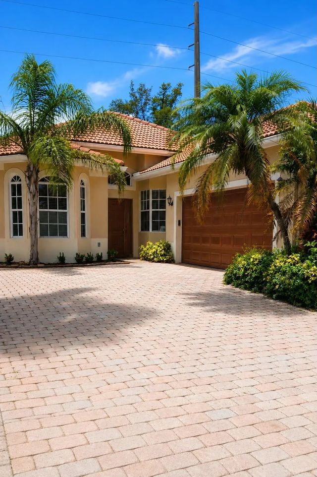 8061 Saw Palmetto Lane, Boynton Beach