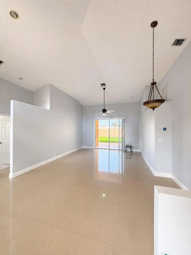 5 of 23 - 8061 Saw Palmetto Lane, Boynton Beach, FL