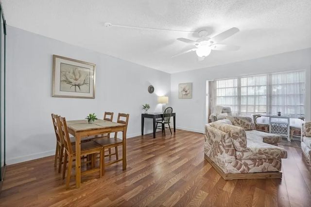 5 of 31 - 8280 Sw 24th Street #7210, North Lauderdale, FL