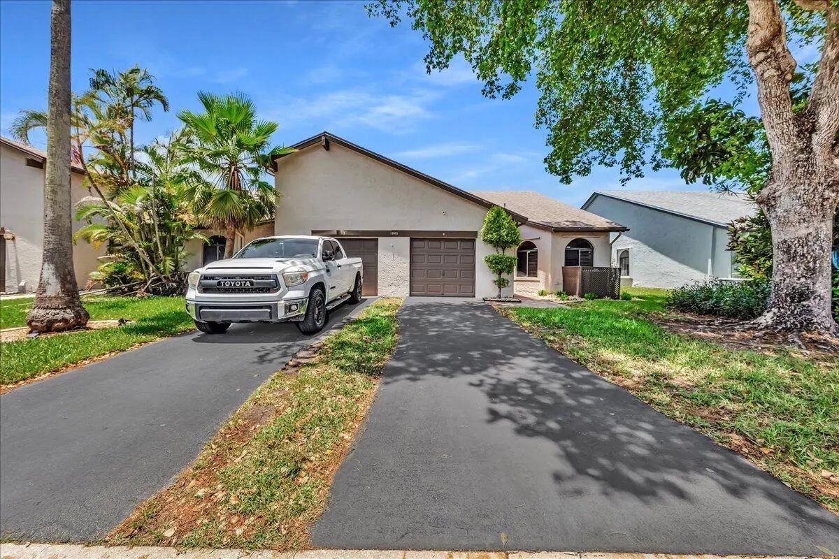 10003 Nw 83rd Street #4, Tamarac
