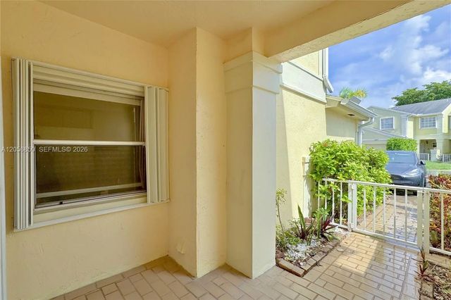 2 of 40 - 11848 Sw 100th Street, Miami, FL
