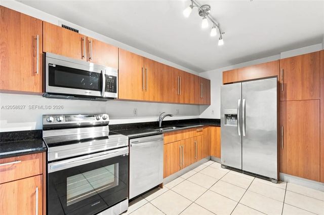 3000 S Ocean Drive #518, Hollywood