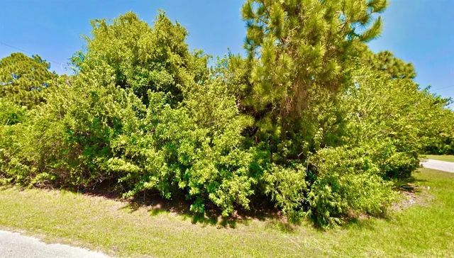 5 of 9 - 12142 Joyner Avenue, Port Charlotte, FL