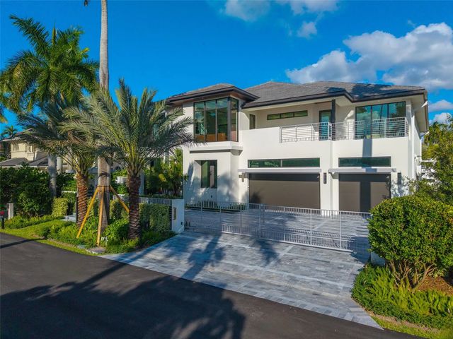 24 Fiesta Way, Fort Lauderdale