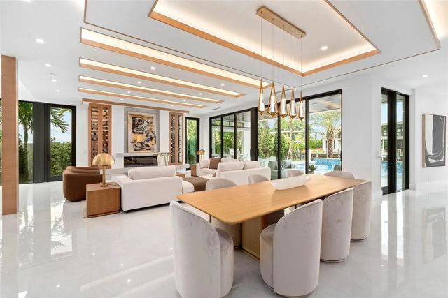 5 of 86 - 24 Fiesta Way, Fort Lauderdale, FL