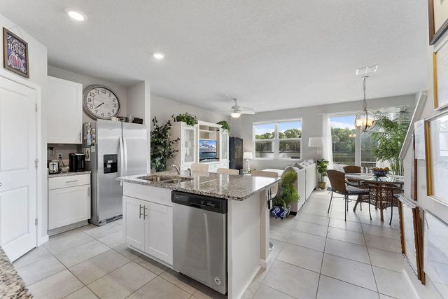 2 of 28 - 3947 Se Mentmore Lane, Stuart, FL