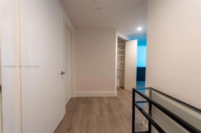 5 of 47 - 500 Brickell Avenue #1407, Miami, FL